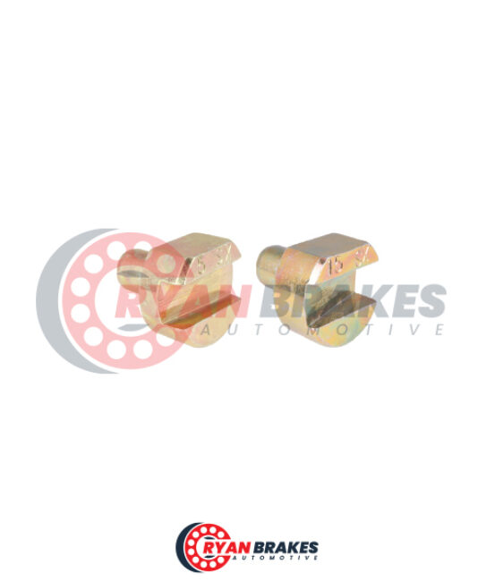 Pinion Bolt Kit (Right)